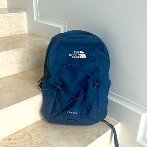 The North Face Jester backpack *NWT* navy blue